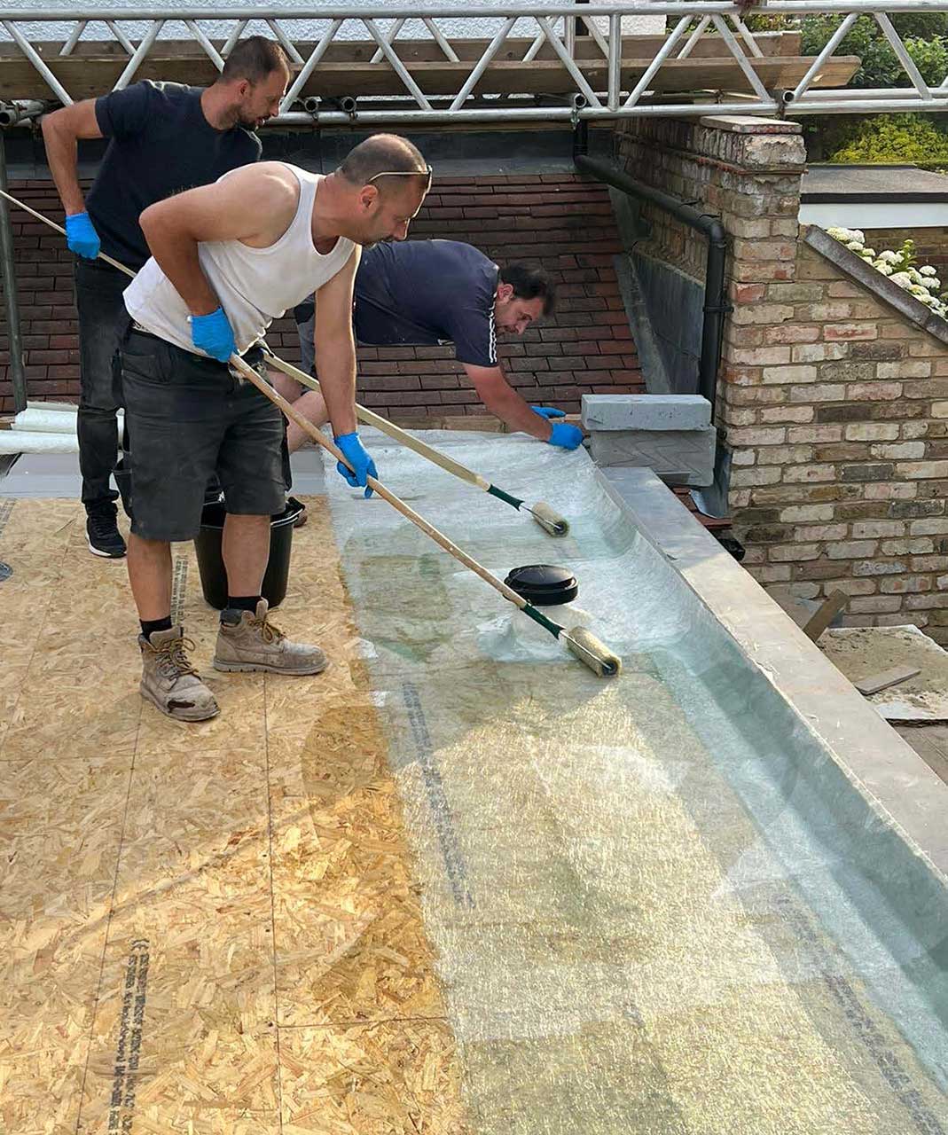 MYCONOS Construction team on site